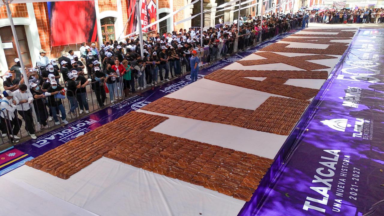 Tlaxcala logra su tercer Récord Guinness y consolida su grandeza cultural con el pan de fiesta más grande del mundo